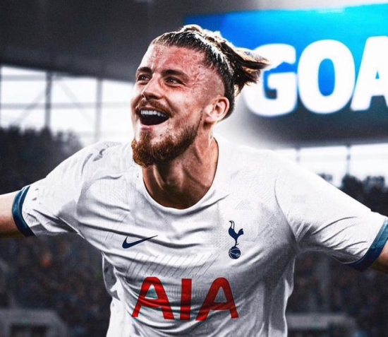 "KIM+우파메카노 벤치 보내기 힘들지"…드라구신, 토트넘행→ 뮌헨팬 수긍 (엑스포츠뉴스) - 나무뉴스