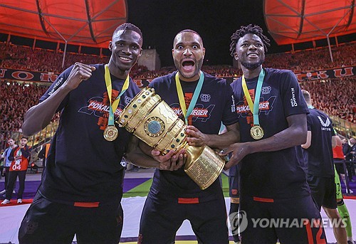 김민재 뮌헨 이적설, 첼시 등 PL 구단 문의 쇄도…바이에른 '여름 매각' 검토