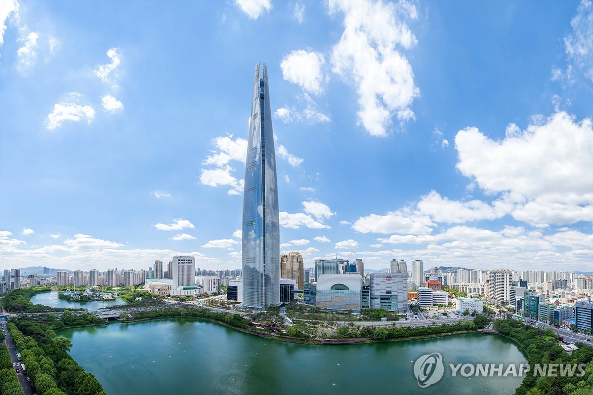 롯데, 유통·식품·화학 반등…수익성 중심 '체질 개선' 통했나