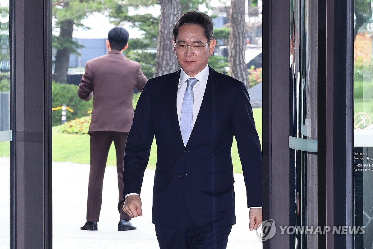 삼성호암상 시상식…이재용, 5년 연속 참석해 수상자 격려