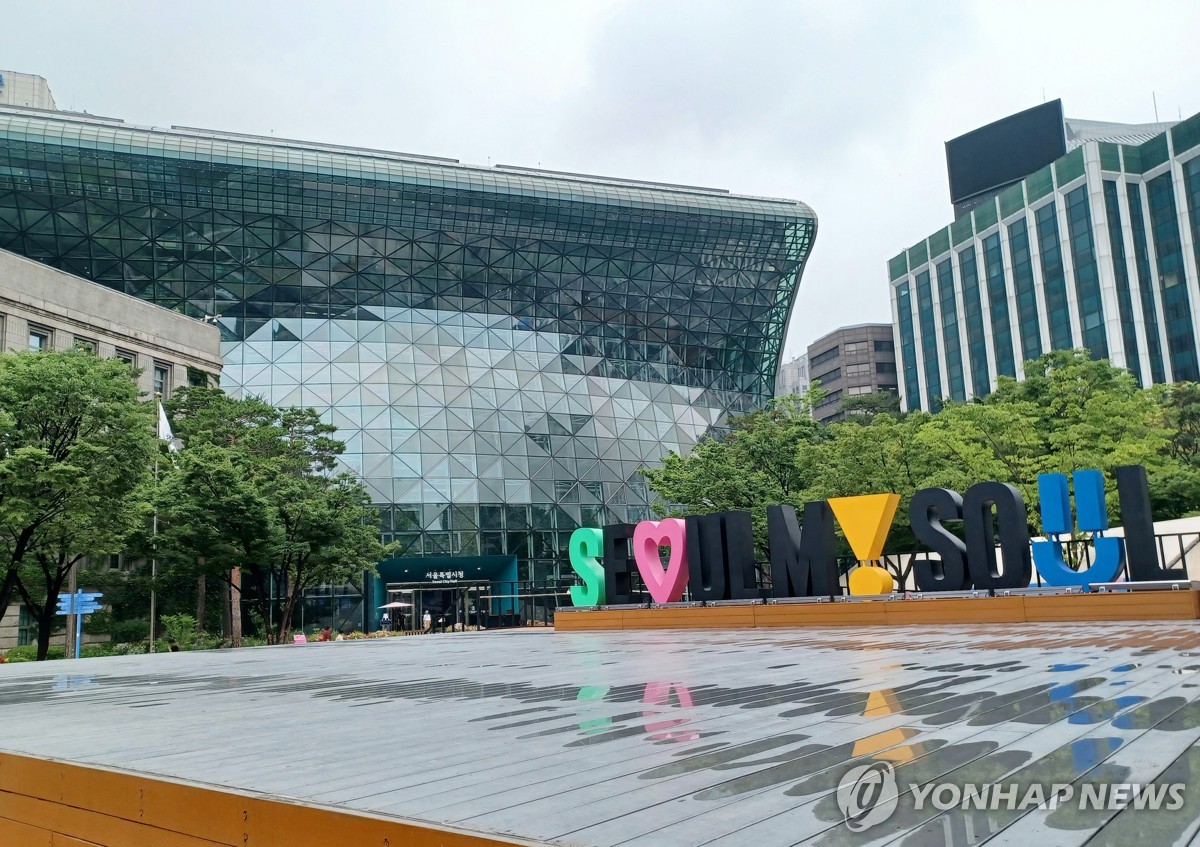 '가맹점에 연 15% 불법대부' 155억 챙긴 명륜당 대표 송치(종합)