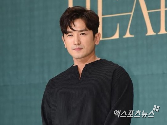 '47세' 이민우, 결혼한다…"오랜 ♥인연과 마음 확인해" [전문]