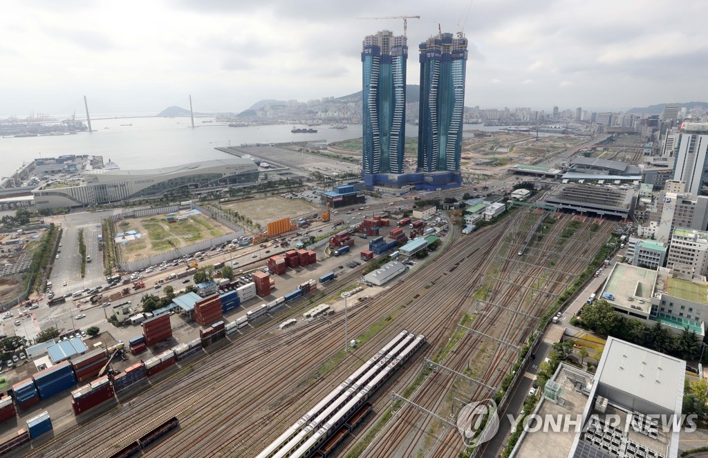 부산시, 철도파업 대비 비상수송대책 마련…대중교통 증편